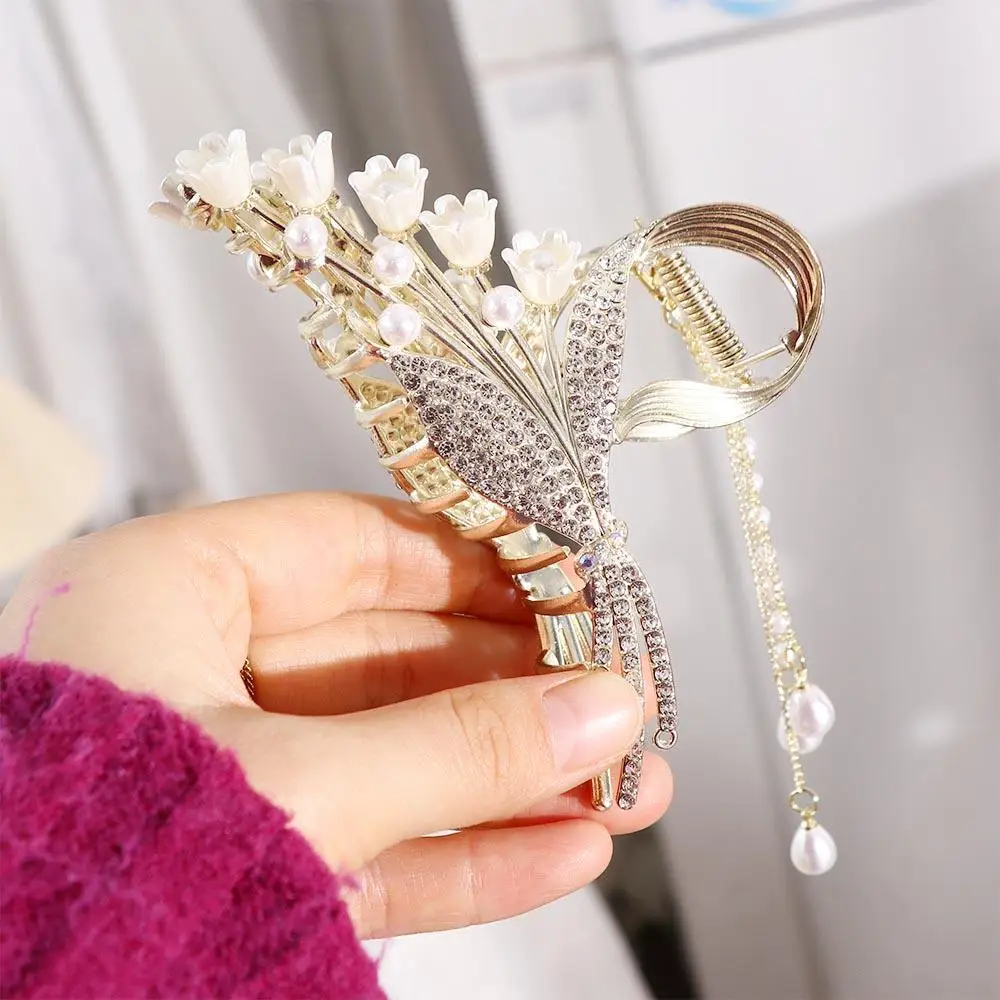 

Pearl Long Chain Diamond Korean Style Hair Clip Hair Crab Clip Rice Flower Hair Claw Hair Accessories