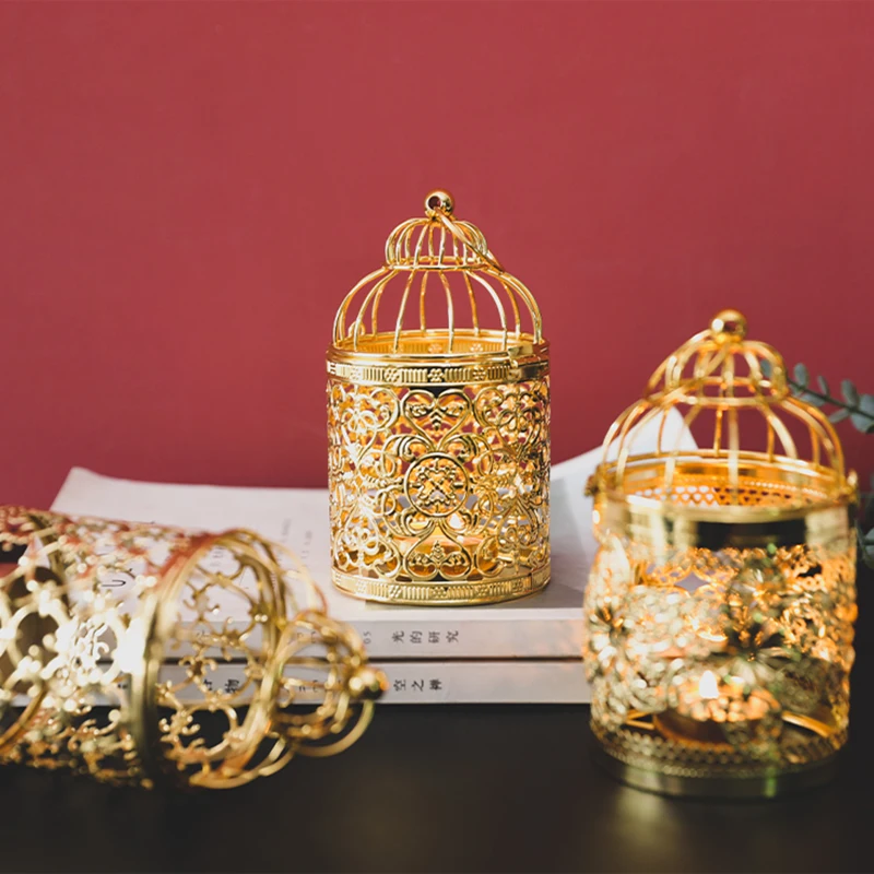 

Luxury Creative Candle HolderDecoration European Small Bird Cage Metal Wedding Centerpieces Candelabros Christmas Utenciles