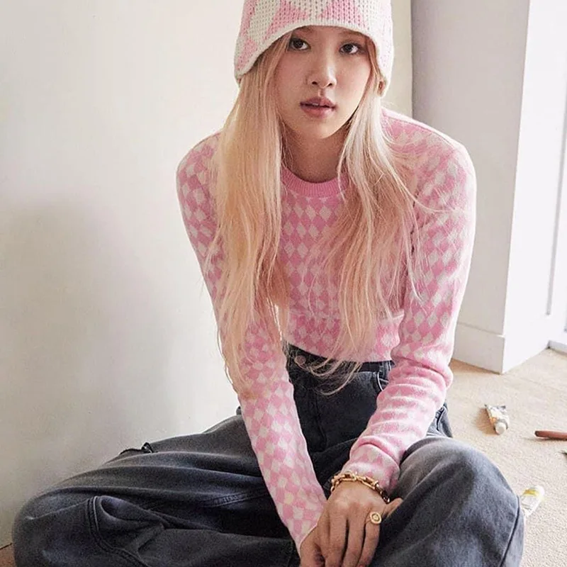 

Kpop Rose Korean O-neck Plaid Women Knitted Pullovers Tops Casual Slim Cropped Sweaters Female Streetwear Sexy Elastic Sweater