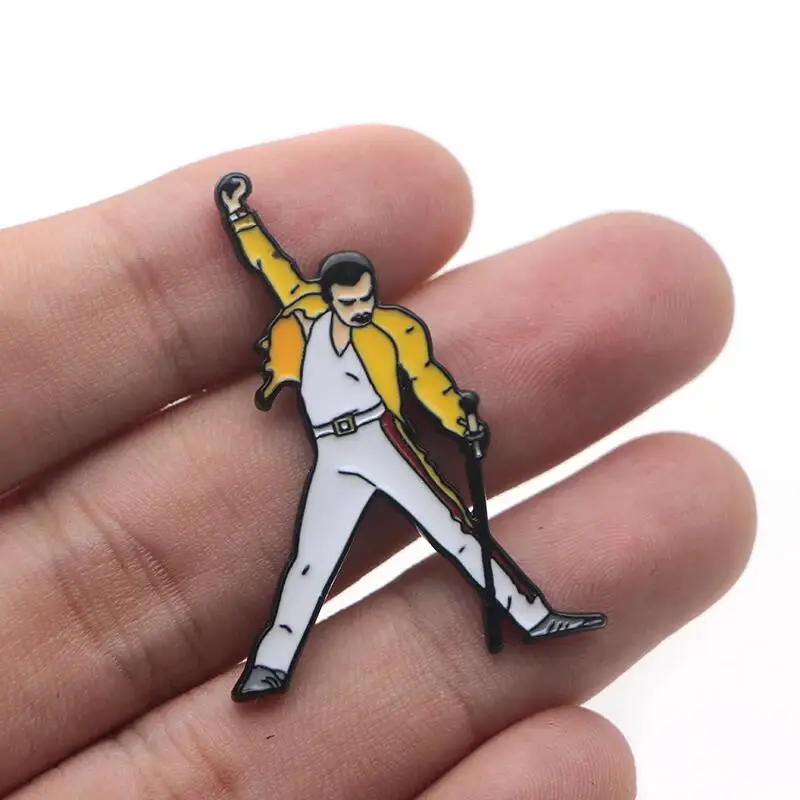 

Classic Freddie Mercury the Rock Band Queen Music Lovers Enamel Brooch Pins Badge Lapel Pins Alloy Metal Fashion Jewelry