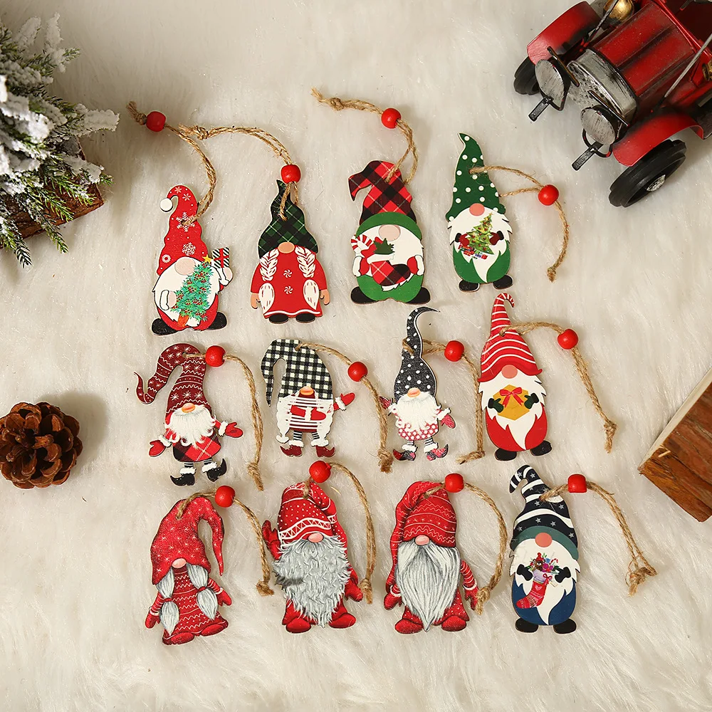 

9pcs/set Christmas Supplie Home Decoration Props Colorful Paintings Cute Forest People pendants Christmas Gifts Wooden Pen