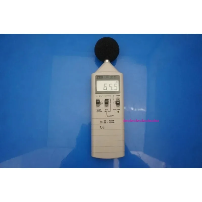 Измеритель уровня звука TES1350A Тестер шума (35 ~ 130 дБ) со встроенным калибратором