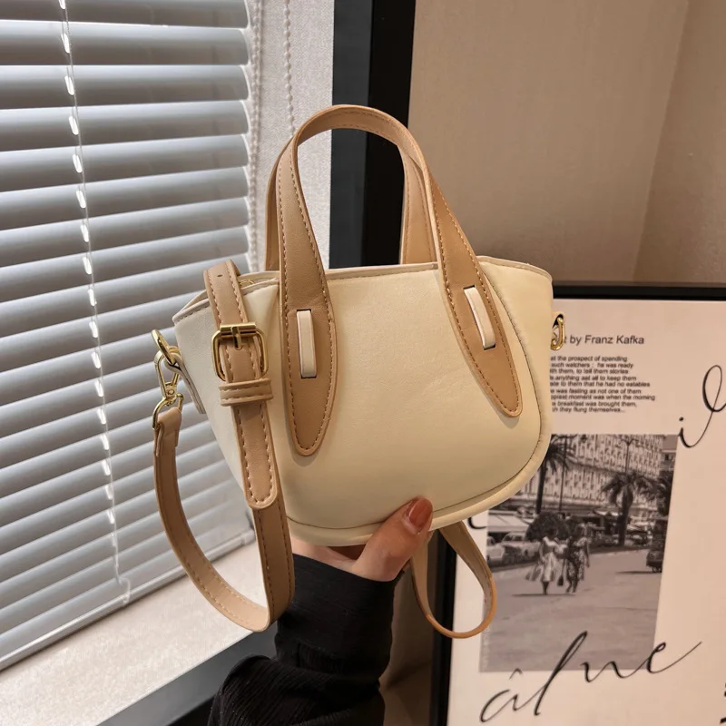 New Fashion Contrast Handbags PU Textured Single Shoulder Crossbody Bag Women's Casual Simple Bucket Satchel Commuting Versatile