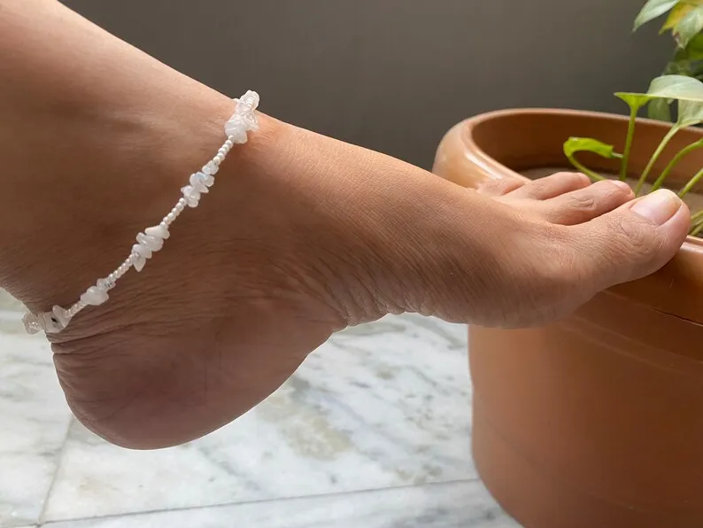 Ankle Bracelet-Fashionable Anklet-White Moonstone Anklet-Raw Chips Beaded Anklet-Boho Anklet-Handmade Anklet-White stone Anklet,