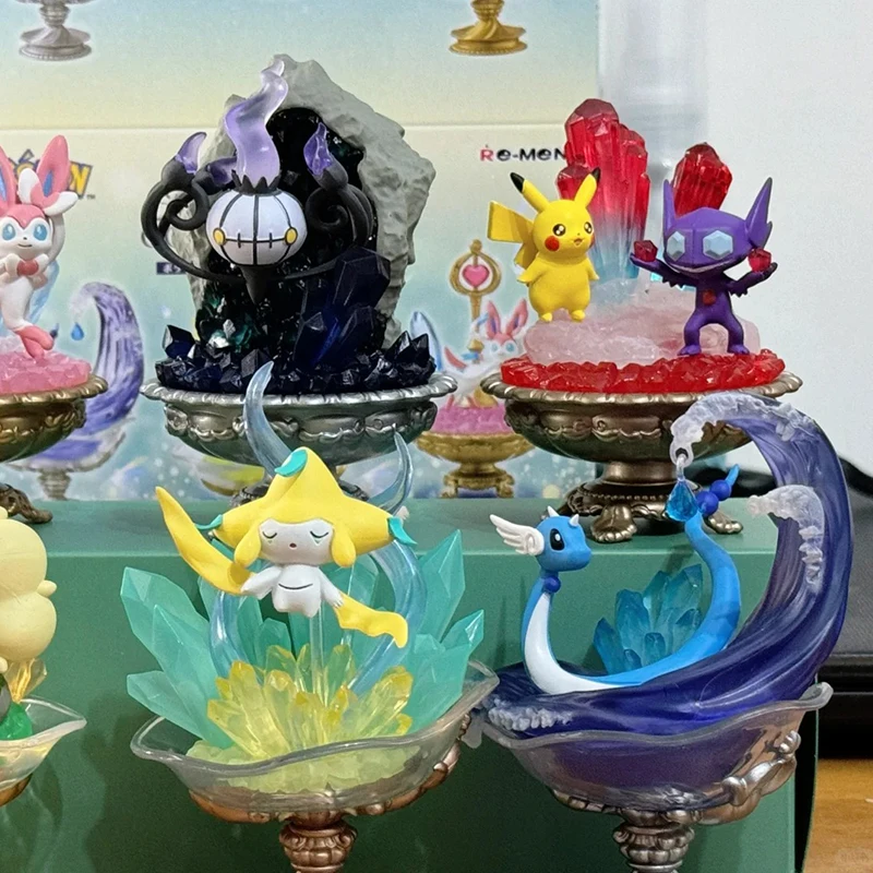 Подлинные фигурки покемонов коллекция драгоценных камней Пикачу Солайе