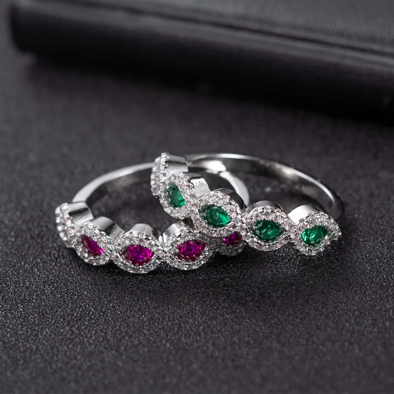 

HOYON Imitate Rose red Gemstone and Emerald ring For Women Wedding Ruby Full Diamond AAA Zircon Ring Fashion 925 Sliver Jewelry