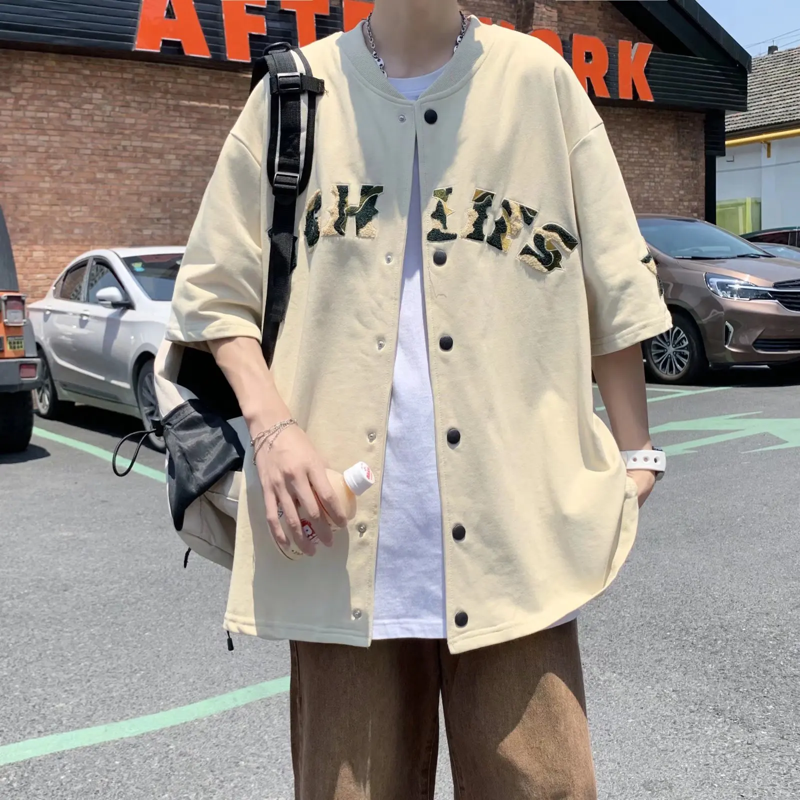 CHIPS 2022 Summer Camouflage letter Fashion Men Shirt Hip Hop Shirt Print Short Sleeve Collarless Shirt Oversize Streetwear