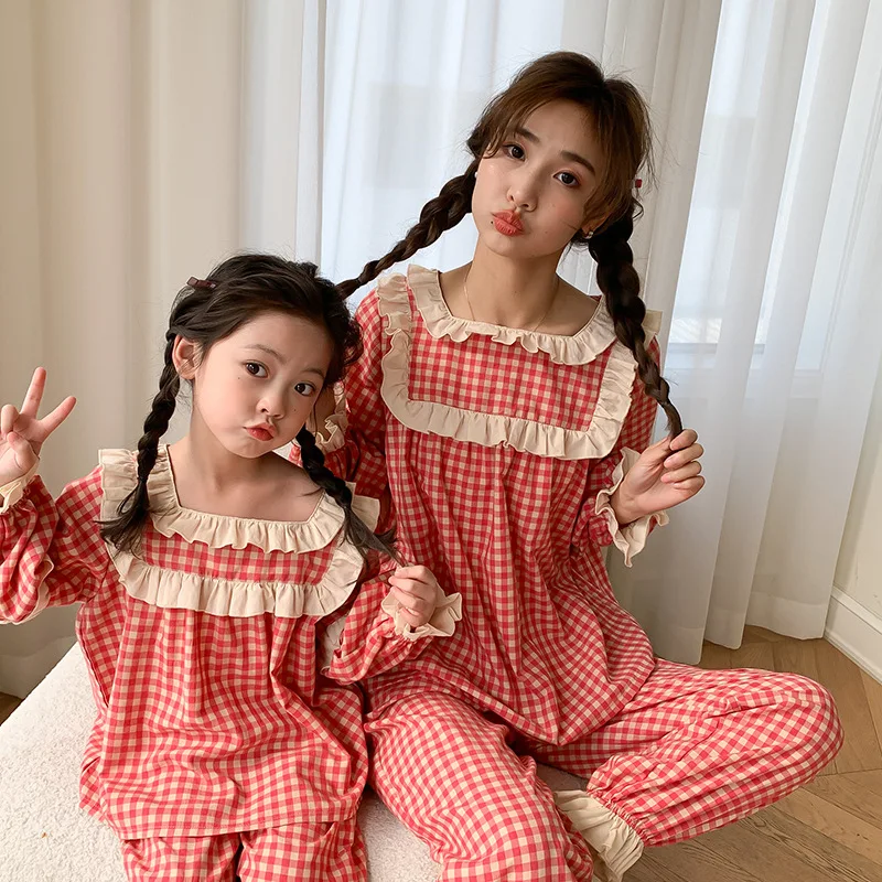 

Pijama Set For Mom And Daughter Couple Look Clothes Mommy And Me Sleepwear Clothes Tops Pants Cotton Girls Women's Sleep Outfits