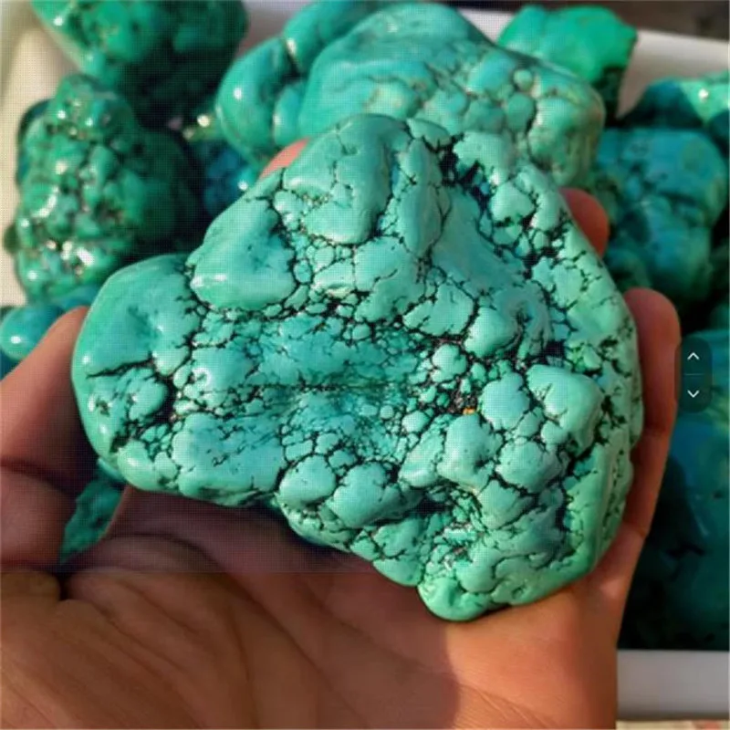 

Необработанный кристалл бирюзы 200г WEI HONG