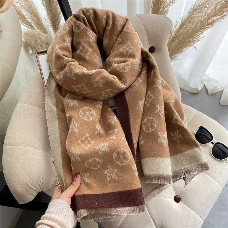 Winter Europe and the United States imitation cashmere scarf female autumn winter explosive long outside air-conditioned