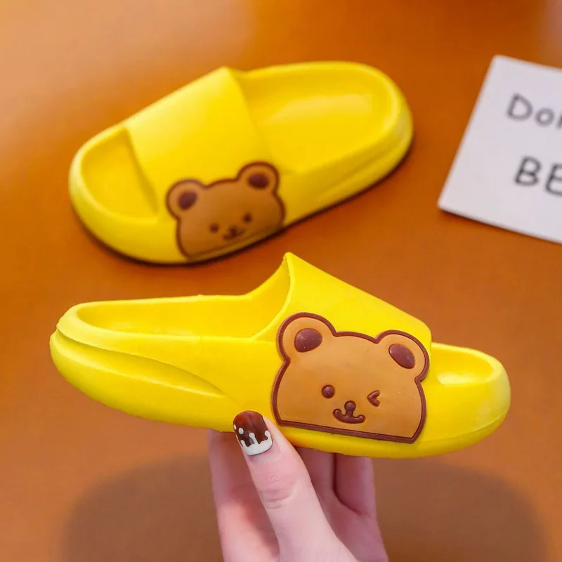 Children Slippers Cartoon Bear Home Shoes For Boy Girls Summer Flat Heel Soft Eva House Slippers Beach Child Kids Baby Slides