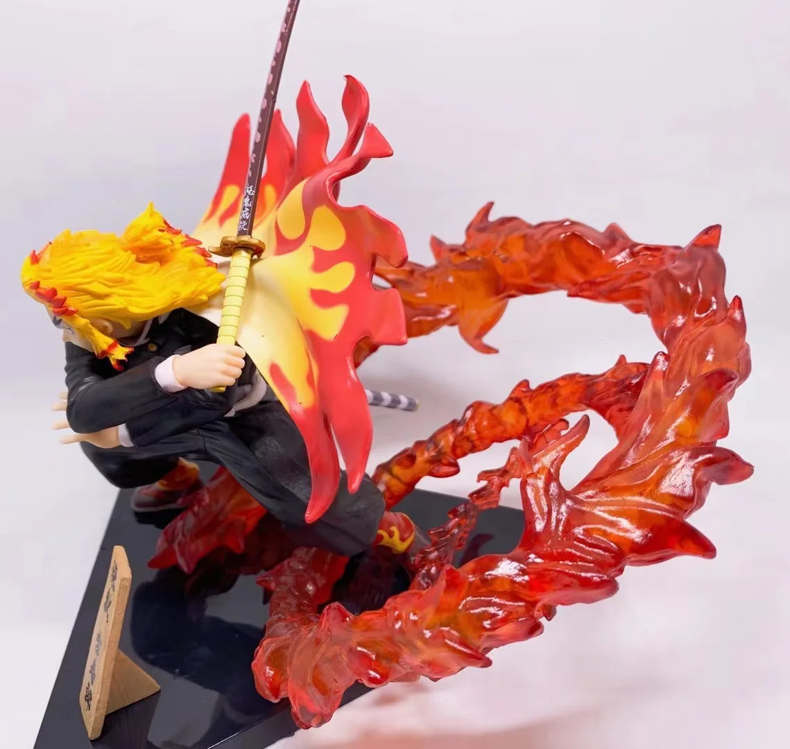 Фигурка Kyojuro Rengoku Demon Slayer 19 см