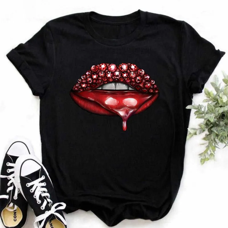 

Women Diamond Lip Graphic T Shirt Fashion Female Tops O-neck Sexy Black Tees Funny Casual Short Sleeves Female T Shirt