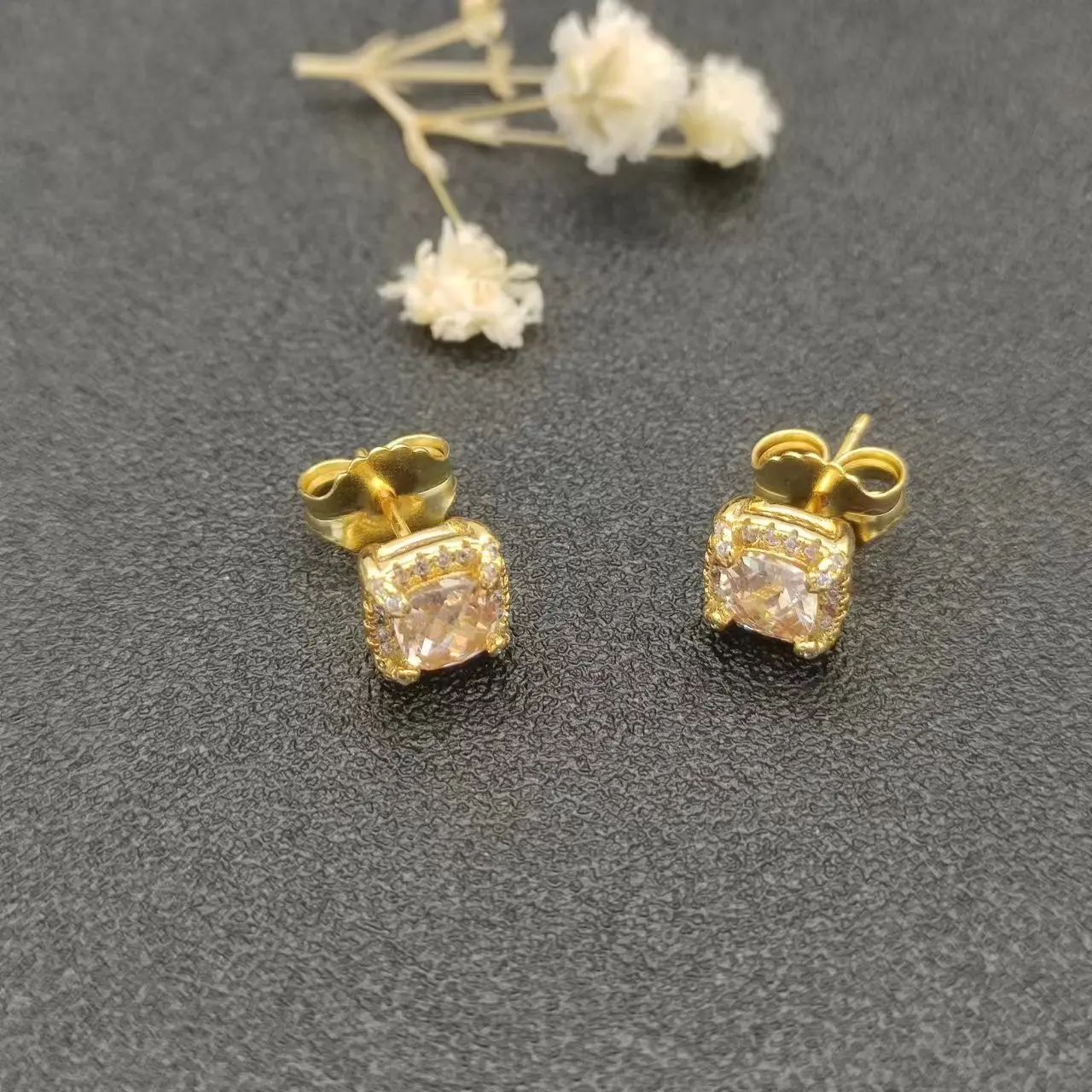 DY David Yurman Gold Hook Twisted Wire Buckle Earrings in Sterling Silver with 14K Yellow PlatedPlated