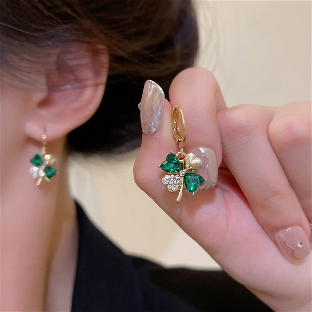 Серьги-капли со стразами Lucky Four Leaf Clover