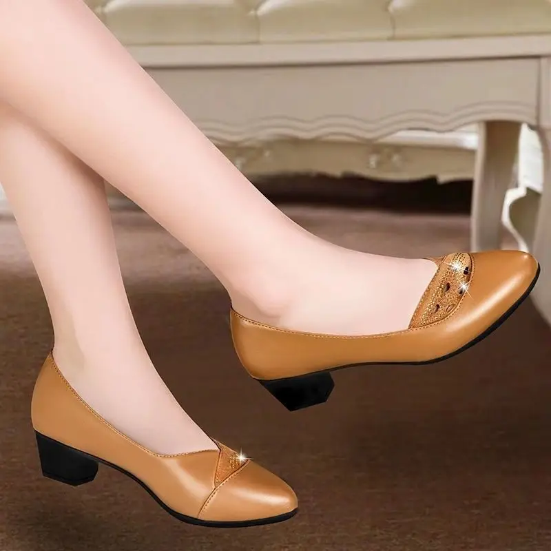 Женские классические туфли на каблуке коричневые туфли-лодочки с круглым носком