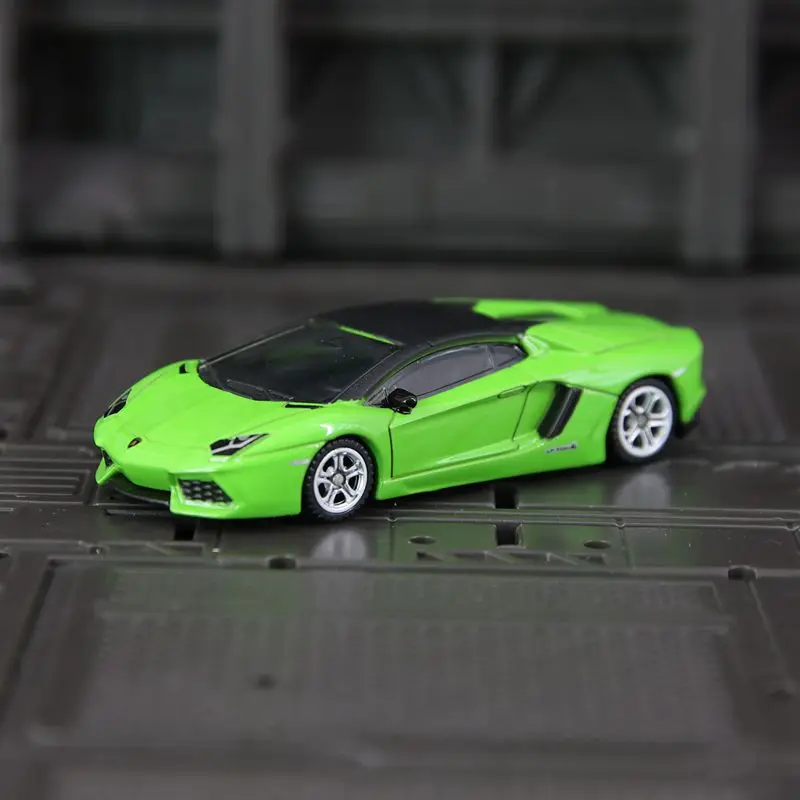 Фото Модель суперкара Lamborghini LP700-4 из сплава, масштаб 1:64, подходит для коллекции и может быть подарен. №3
