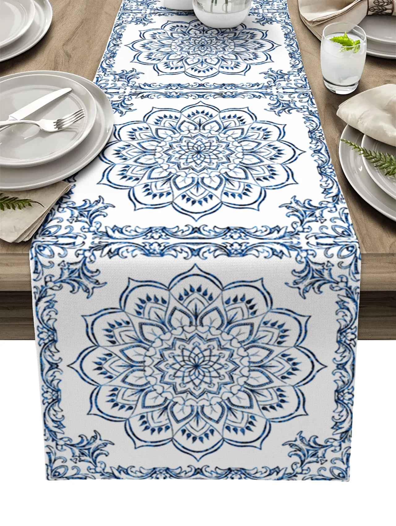 

Mandala Pattern Retro Blue Table Runner Home Party Decorative Tablecloth Cotton Linen Table Runners for Wedding