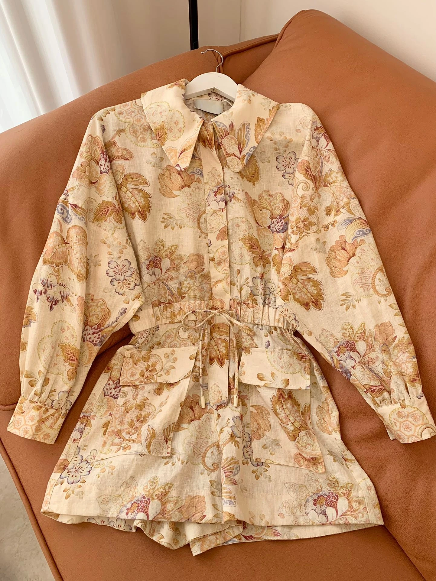 

Latest 2023 Top Quality Pure Linen Orange Floral Paisley Print Elastic Waist Playsuit with Fabric Belt for Women
