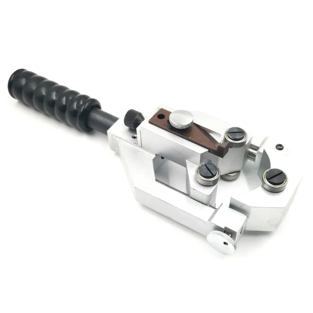 Ручной станок для зачистки кабеля KBX 65