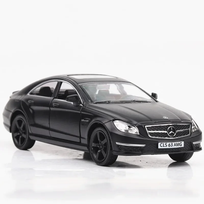 Модель автомобиля Mercedes Benz Cls 63 Amg 1:36