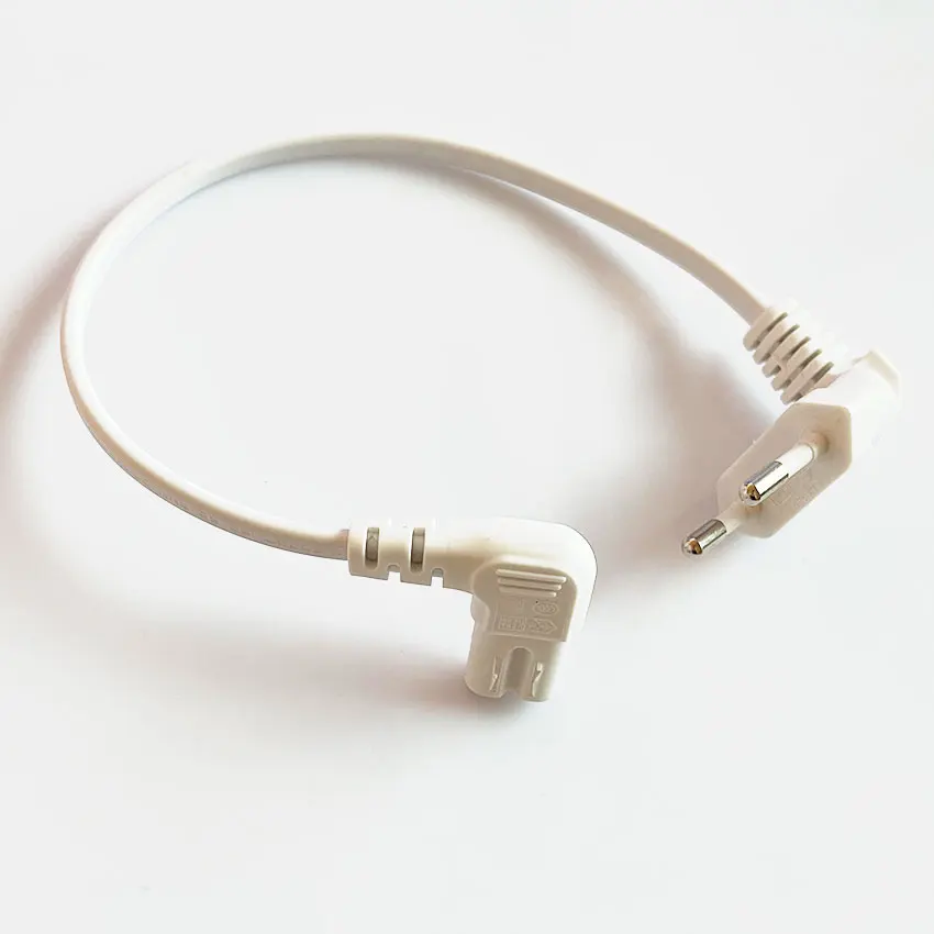 0 3 м 90 градусов Schuko CEE7/16 Европа 2-контактный штекер на прямоугольный IEC 320 C7 кабель