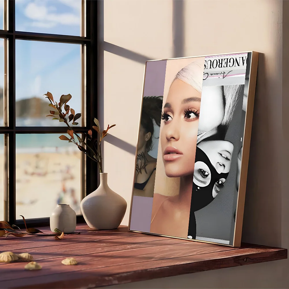 Настенные наклейки Ариана-Гранде