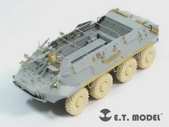 ET Модель E35-120 1/35 Российский BTR-60P APC Для TRUMPETER 01542 (без танка)