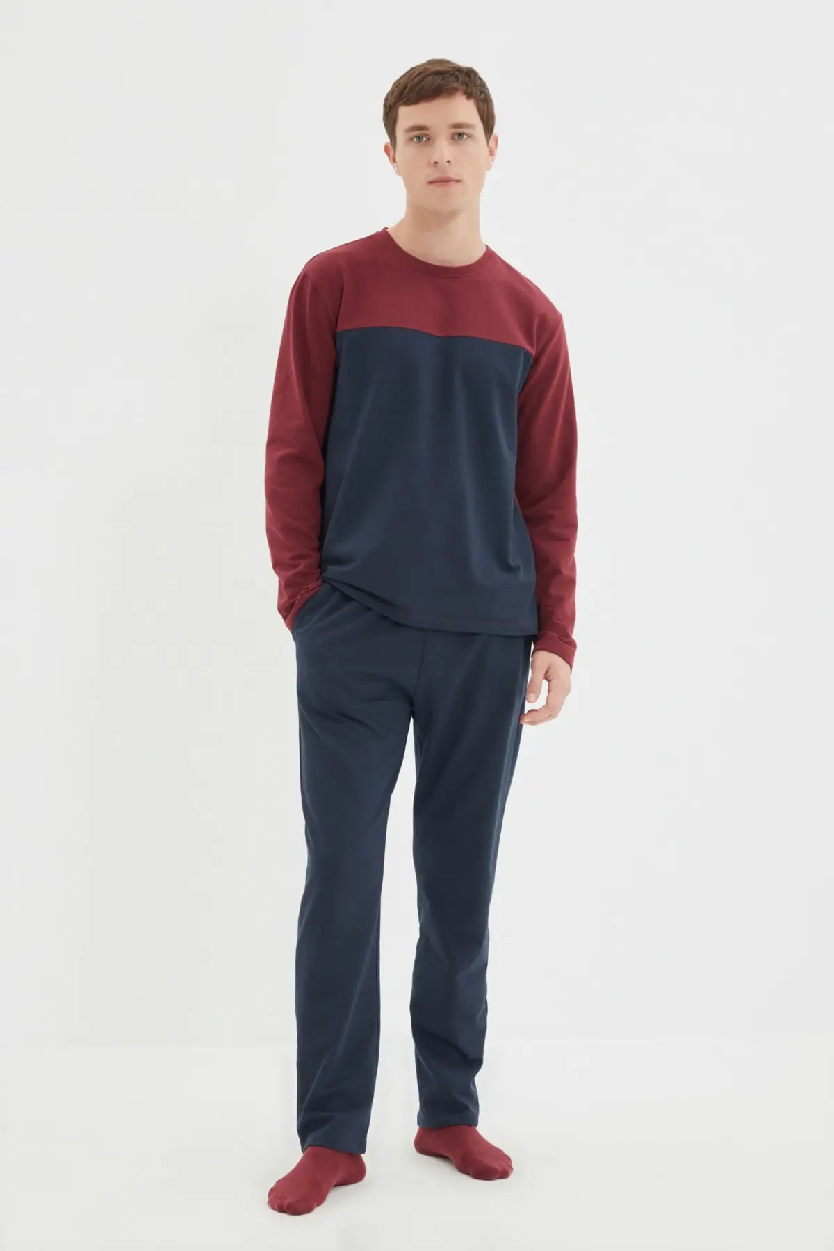 

Trendyol Male Regular Fit Panelli Knitted Pajamas Set TMNAW22PT1216