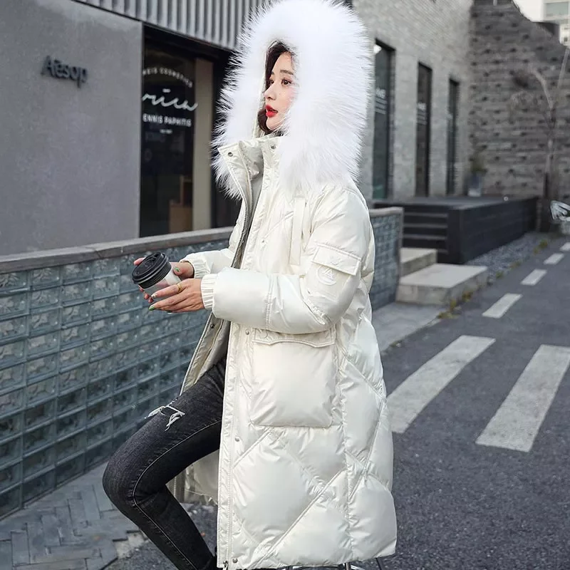 Wind 2021 new winter jacket new female bread served winter little with thick short coat enlarge