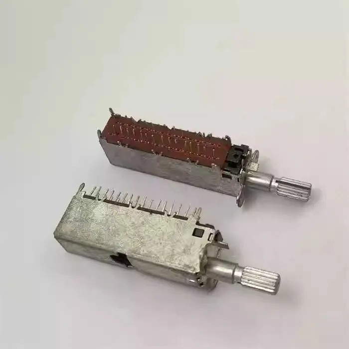 Переключатель с длинным ремешком: 4 ножа 5 передачами длина стержня 20 мм цветок 32