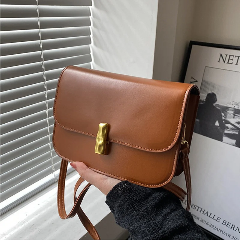 

Bag women's new fashion, simple and light cooked one shoulder small square bag 2022 Korean pure color tofu messenger bag