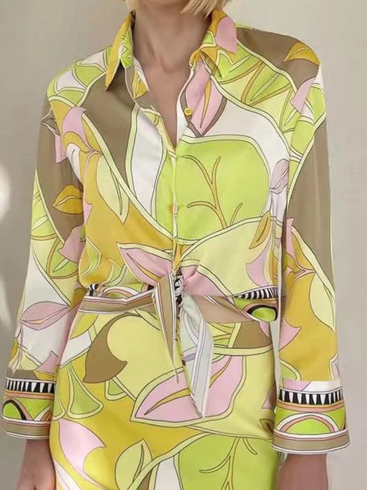 

Kumsvag 2022 Summer Women Shirts Blouses Tops Vintage Loose Satin Bow Tie Print Female Fashion Street Top Blusas Clothing