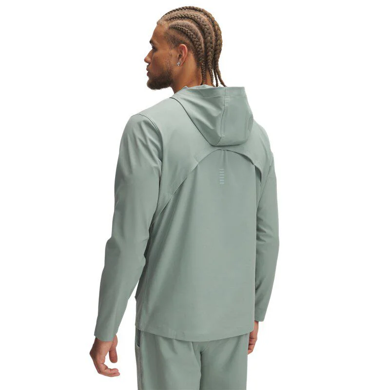 Фото Мужская тканая куртка с капюшоном Under Armour 2026, модель 1376794-348, зеленая ветровка №1