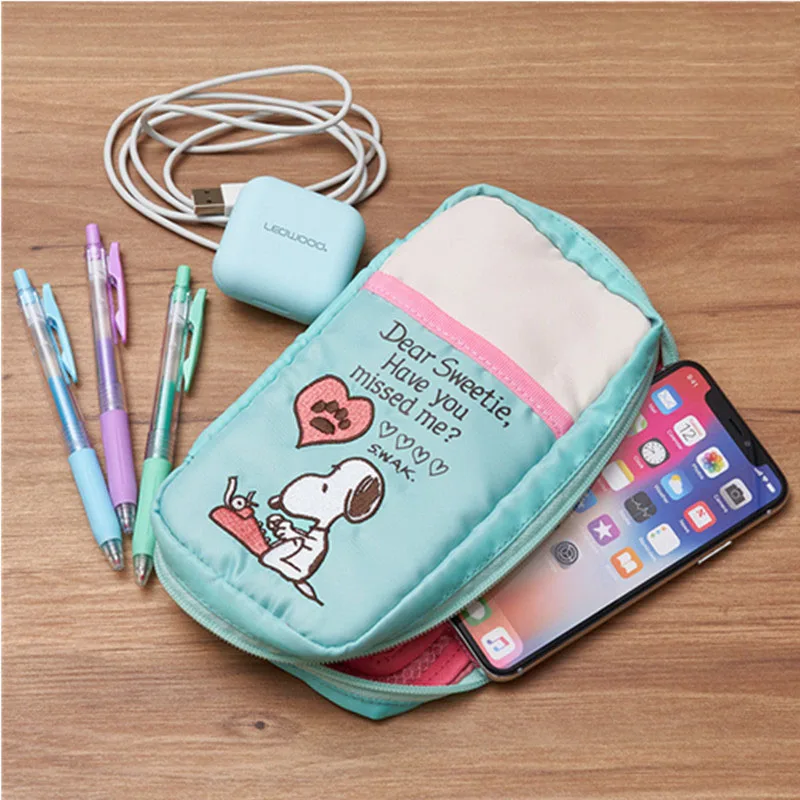 

Мультяшная аниме-фигурка Снупи Милая вышитая сумка для хранения косметичка большой емкости ручка сумка клатч подарок игрушки для ребенка