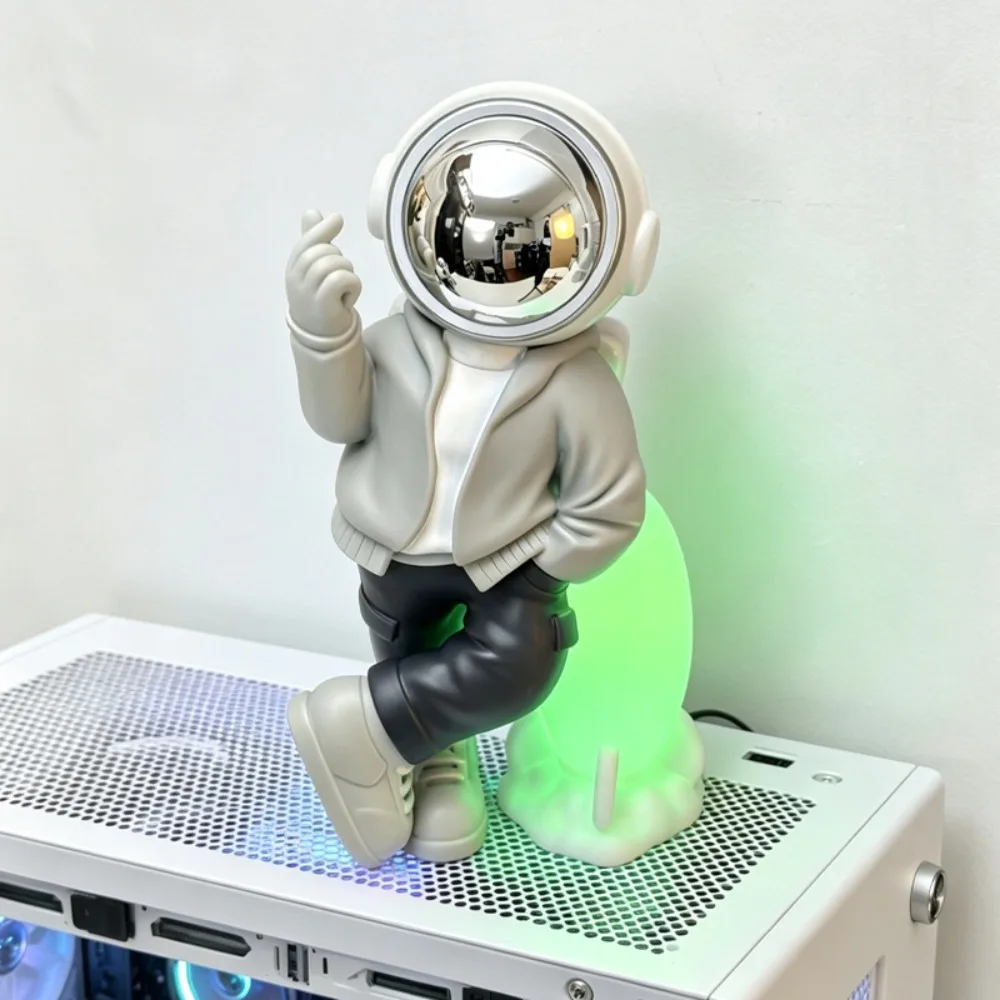 Беспроводная колонка-ракета «Космонавт» с LED-ночником, FM-радио, воспроизведением с TF-карты, TWS и креативным дизайном для рабочего стола (art.: 3920db6da46fb) - 3920db6da46fb