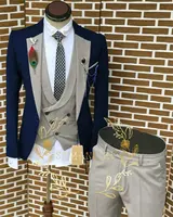 2022 Newest Designs Navy Blue Jacket Light Grey Vest Pant Groom Tuxedos Groomsmen Men's Wedding Suits Best Man Party Suits 3 Pcs