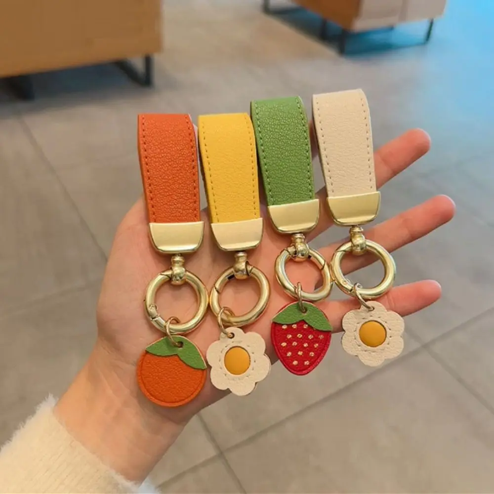 

Leather Leather Flower Car Key Chain Creative Gift Metel Car Pendant Car Key Decoration Car