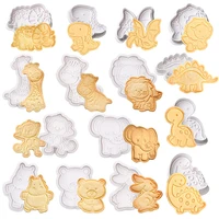 4pcs easter bunny 3d animal christmas cookie cutters plastic giraffe hippo rabbit pressing baking cake mould stamp pastry tools