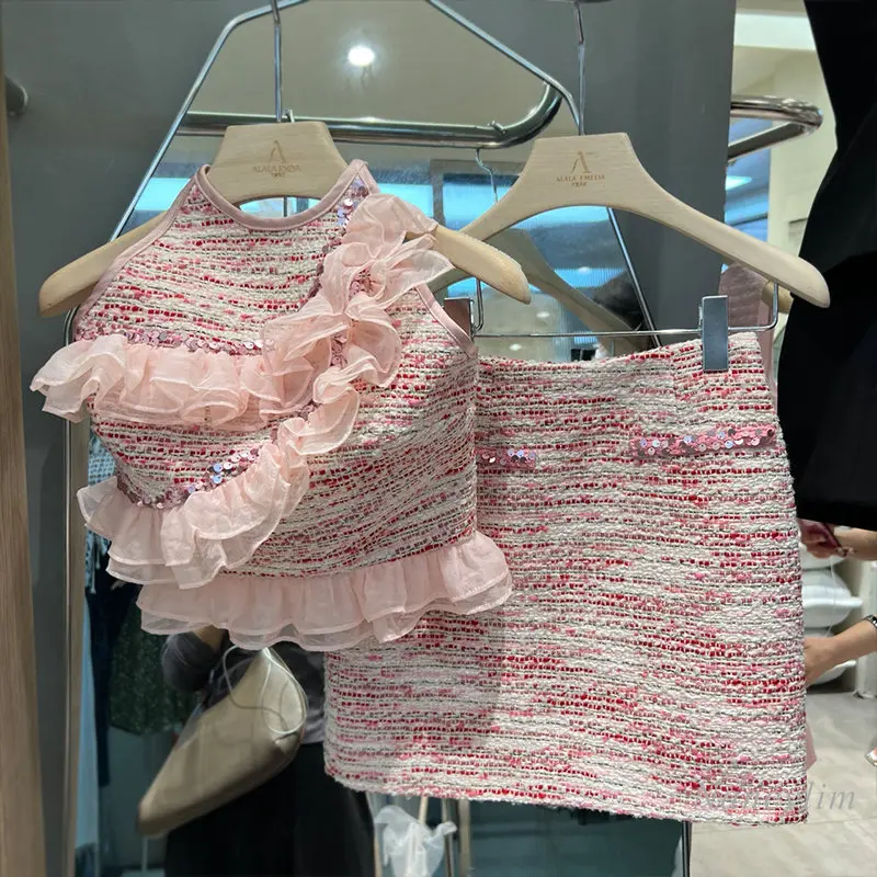 

Summer Chic Skirt Sets Women Two Piece Set New Luxury Fashion Woven Lace-up Halterneck Ruffle Crop Top + Tweed Package Hip Skirt