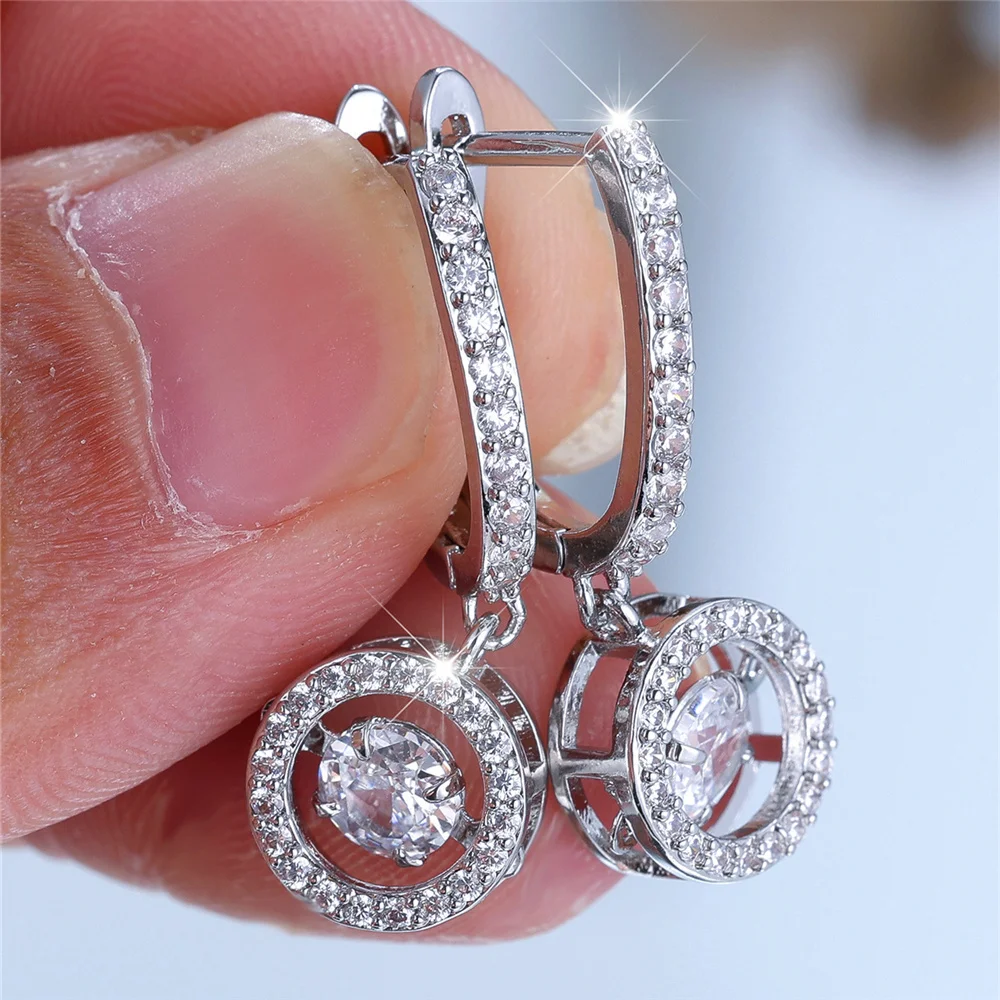 Очаровательные женские белые круглые серьги из циркония серебряного цвета