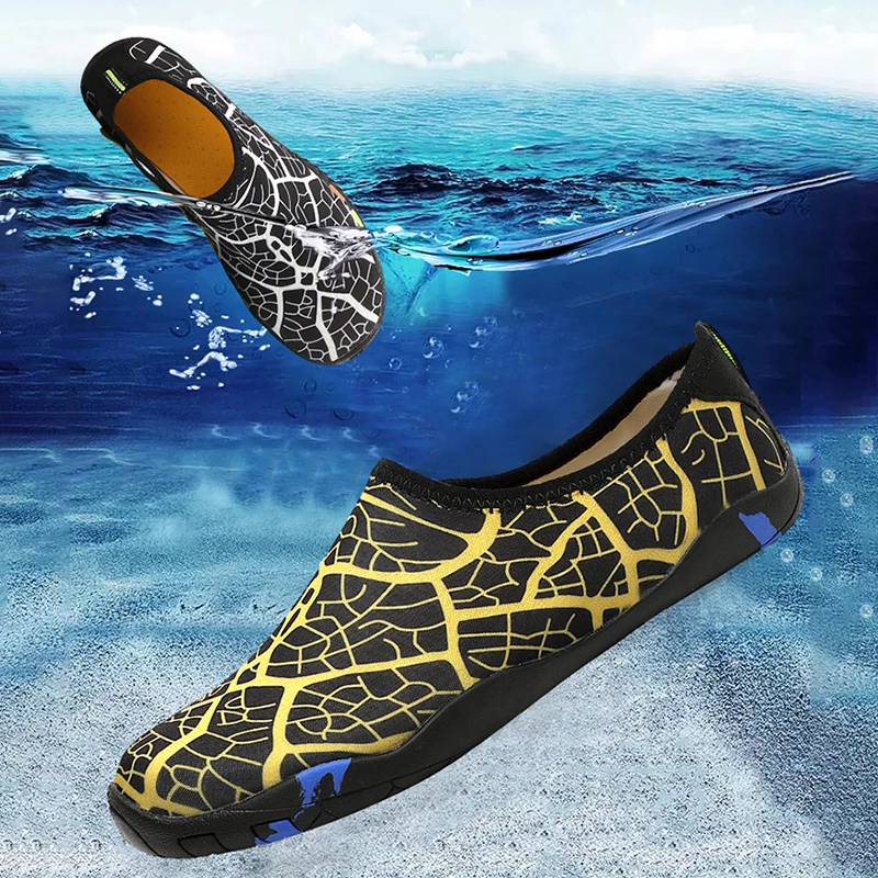 

Fashion Men Women Casual Sneakers Light Comfortable Fitness Running Mountain Climbing Hiking Camping Beach Sports Shoes 35-46