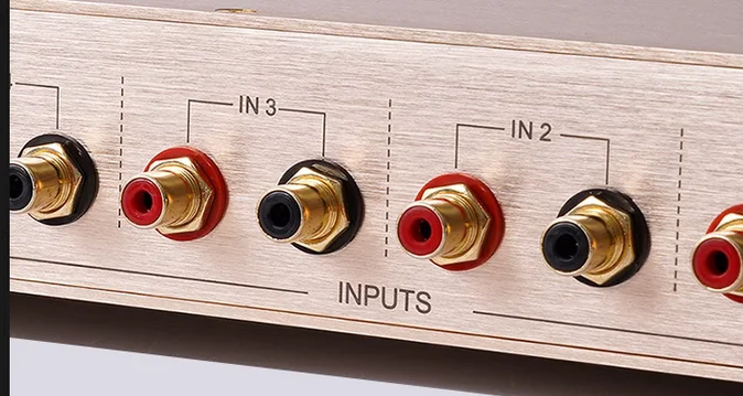 Высокоточный предусилитель FM244 с регулировкой громкости