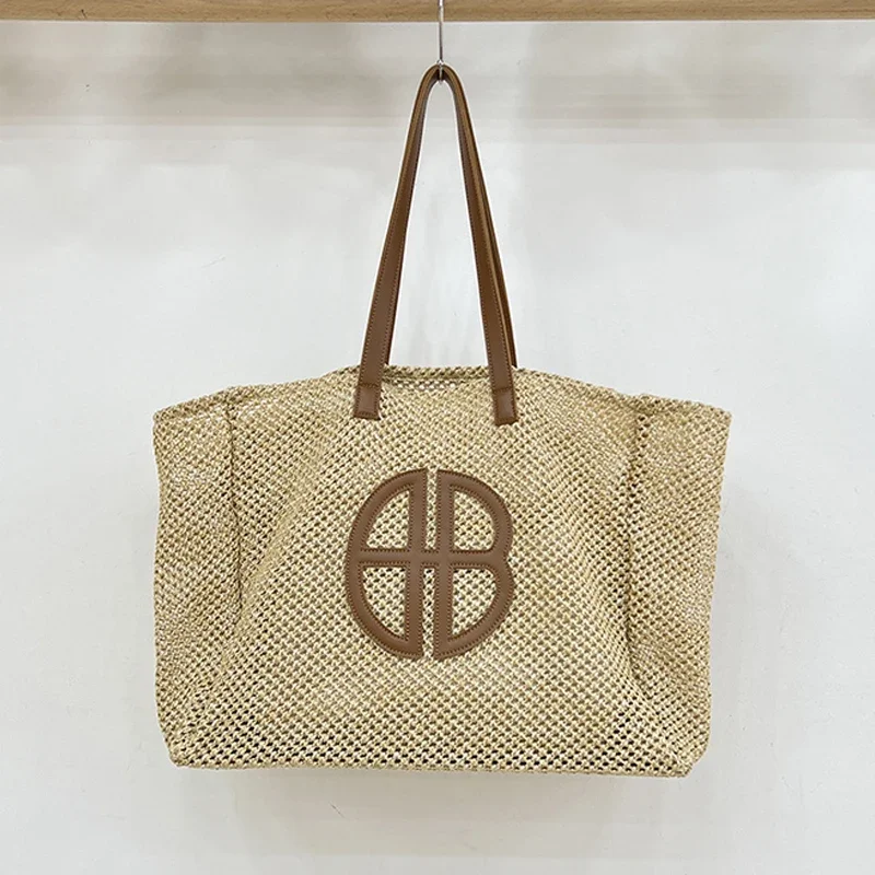 

Hollow Out Handmade Knitting Tote Bag Large Capacity Luxury Designer Purses For Women 2023 New Shoulder Bags Casual Beach Bag