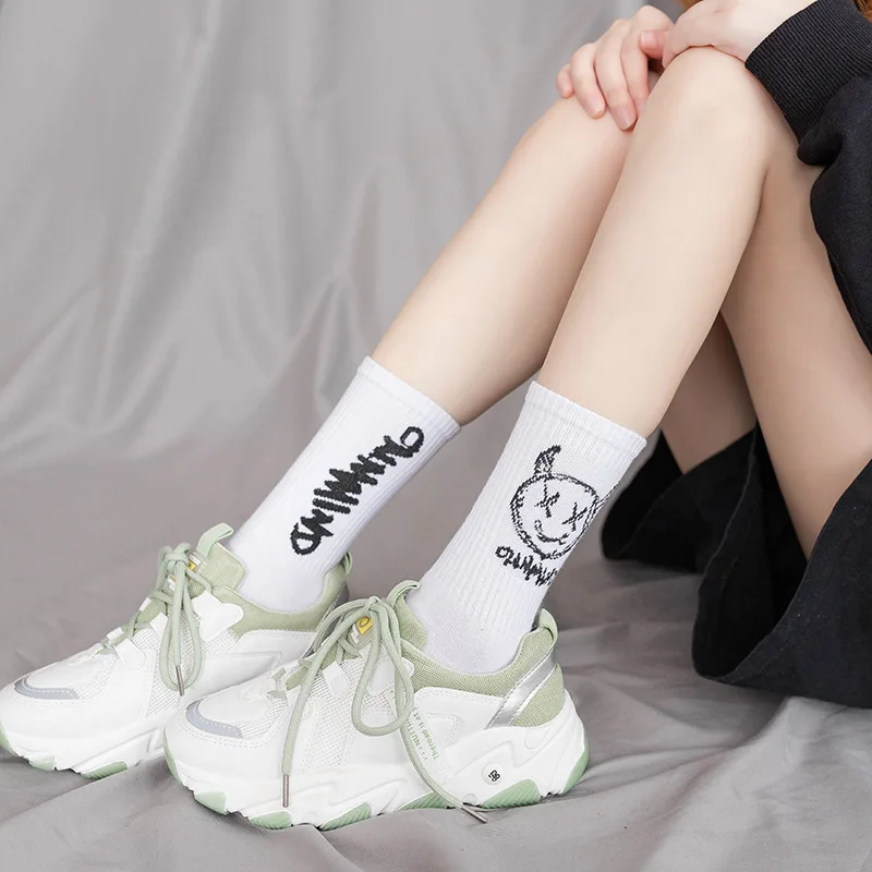 

Female sports socks skateboard hip hop street jacquard alien space dinosaur smiley male tube party role playing cartoon socks