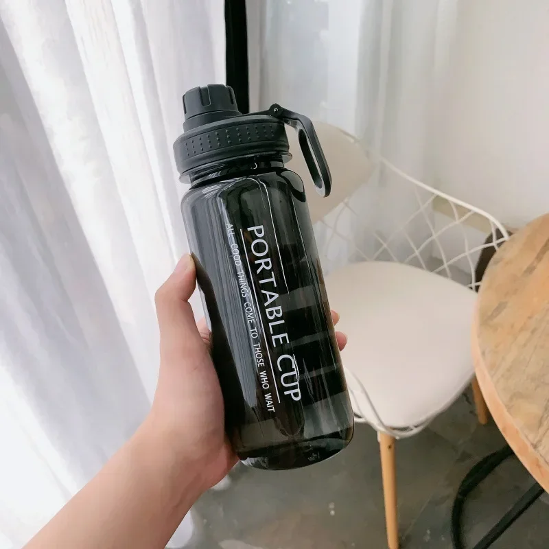 

Пластиковый космический шейкер 1000 мл