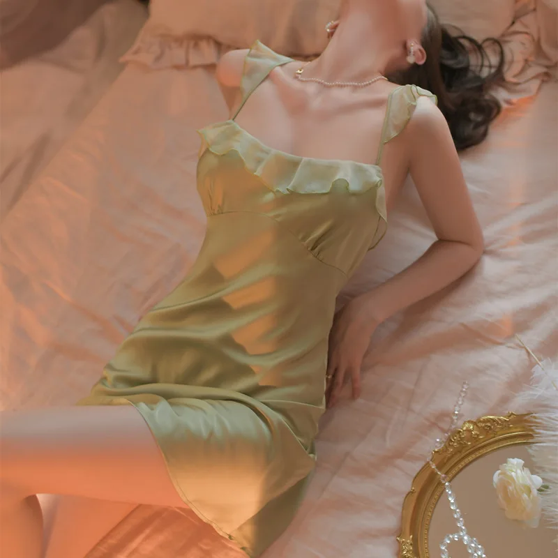 

Пикантная ночная рубашка женская летняя тонкая секция ледяная шелковая Соблазнительная одежда для сна кружевная Пижама с маленькой грудью и открытой спиной