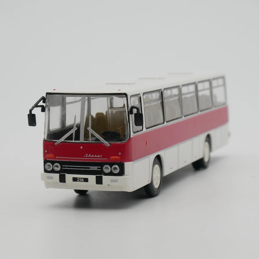 

Diecast IXO 1:72 Scale Ist IKARUS 256 Hungarian Ikarus Bus Metal Alloy Classic Nostalgic Toy Car Model Collectible Toy Gift