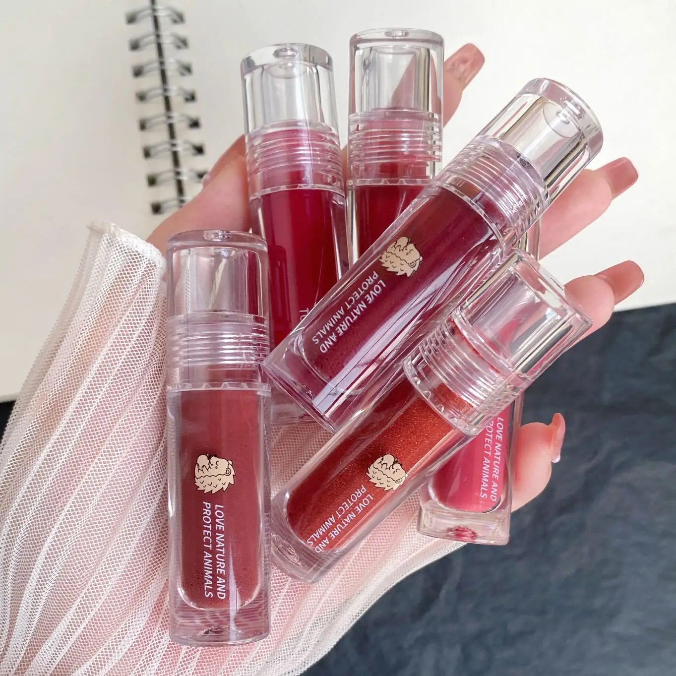 Зеркальная глазурь для губ Toot Dodo T817Mirror увлажняет и не тускнеет помаду цвета