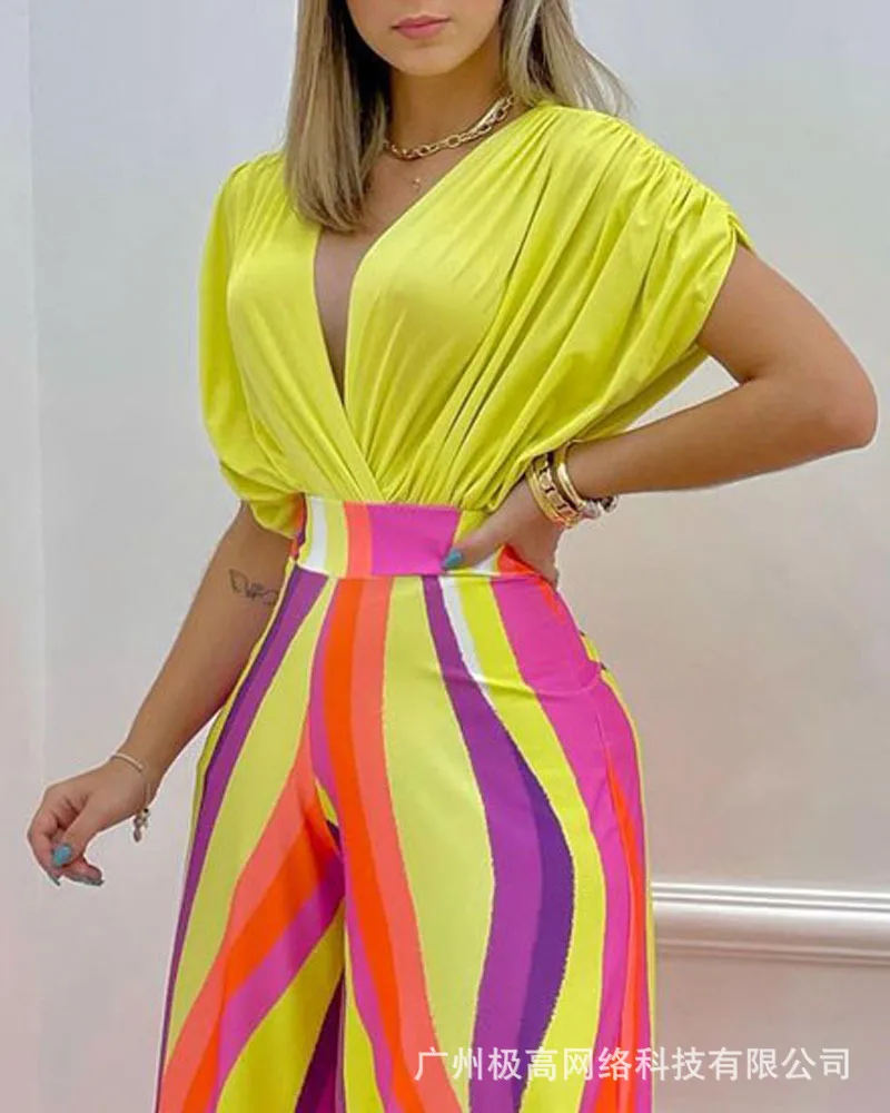 

Elegant Short Sleeve Women Tops Two Piece Set 2022 Summer New Sexy Deep V Neck Yellow Top and Printed Wide Leg Pants Set